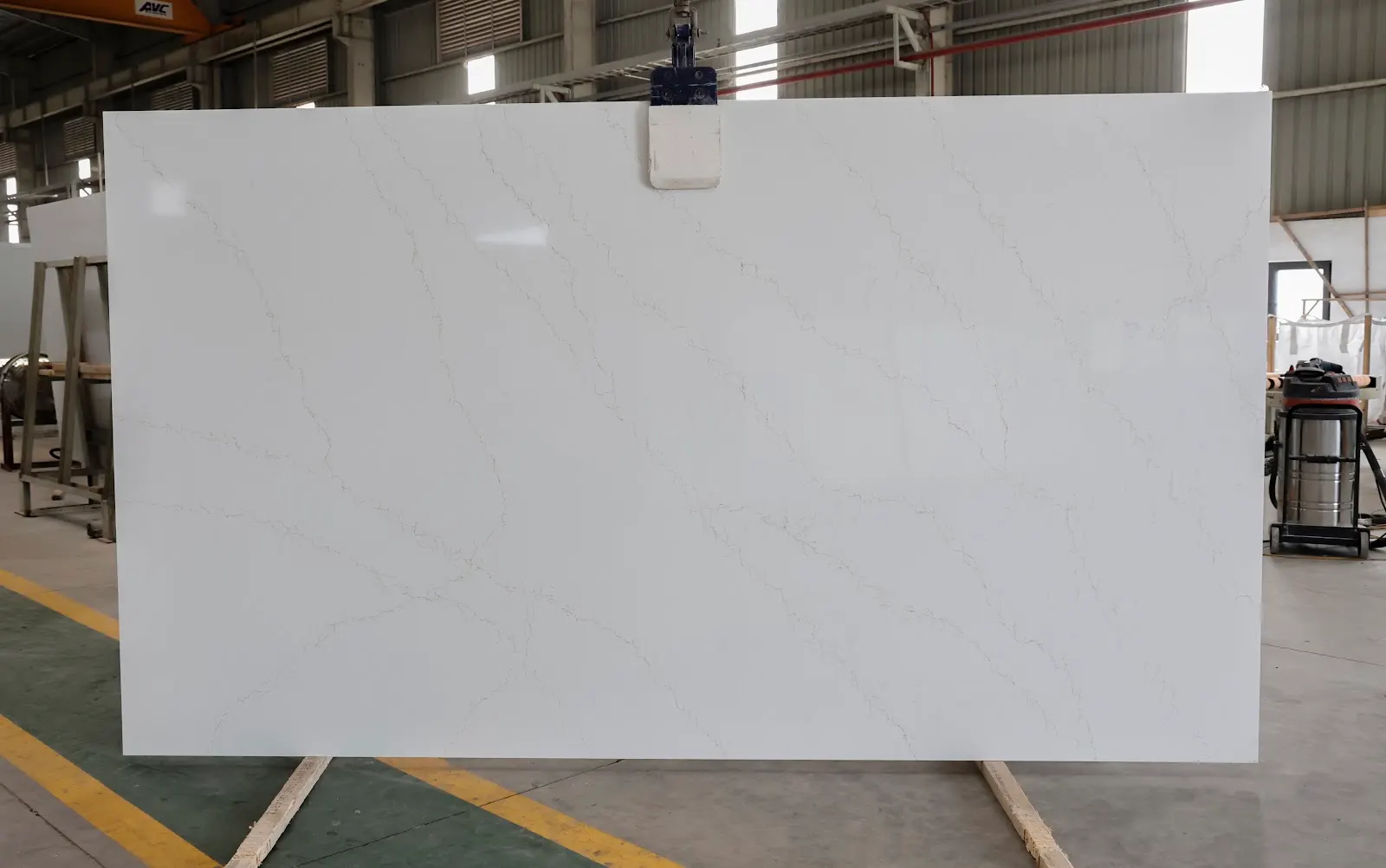 Close-up of Calacatta Auretta quartz surface and veining